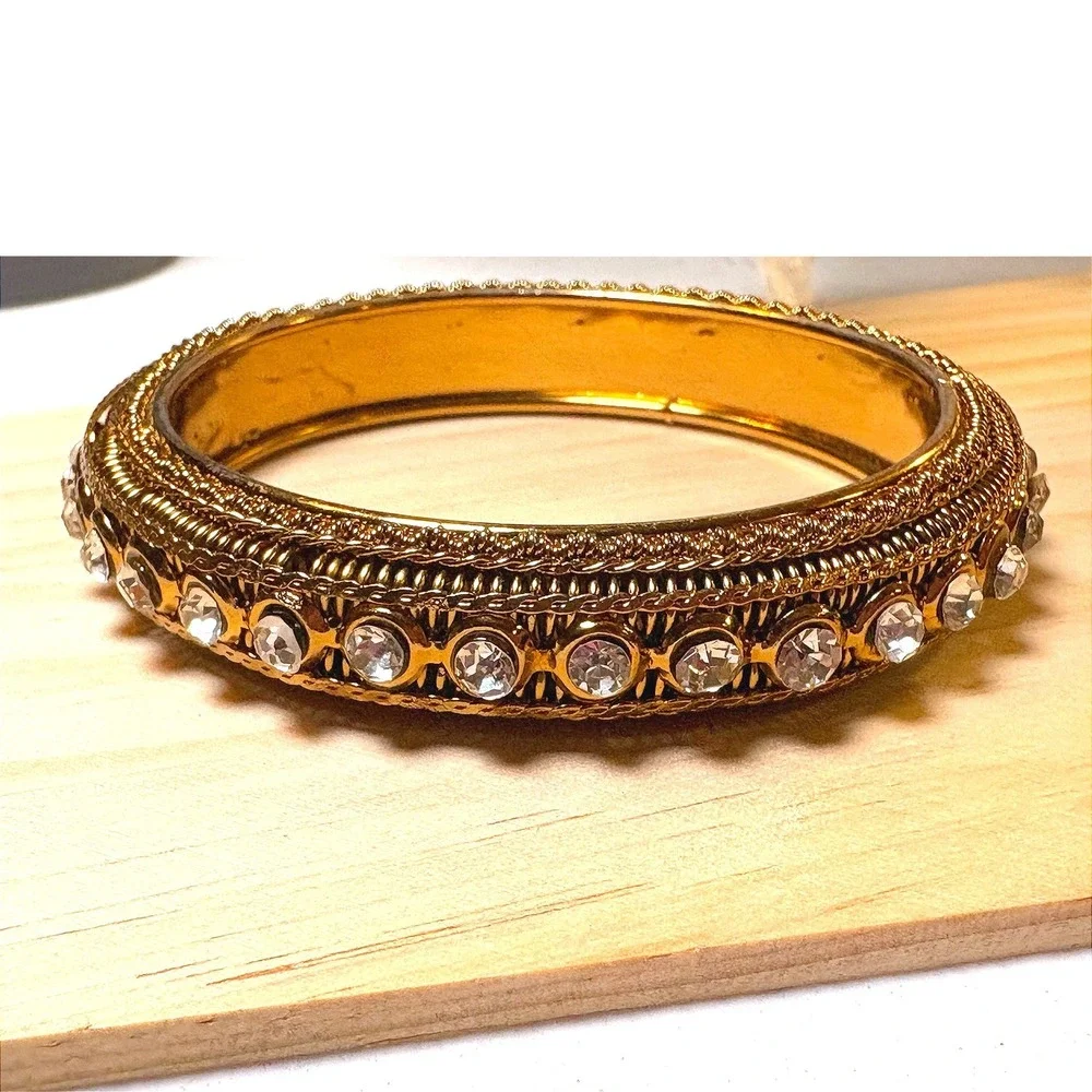 Bangle Bracelet Womens 7.75 Gold Good Rhinestone Braided Vintage Style